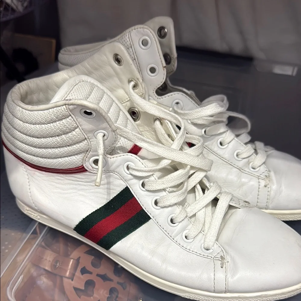 Gucci White High-Top Athletic Shoes with Red and Green Stripes